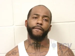 Booking photo for DAVIS, RAEKWON TYRELL on 4/6/2026