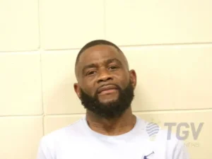 Booking photo for DIXON, LARRY on 4/24/2026