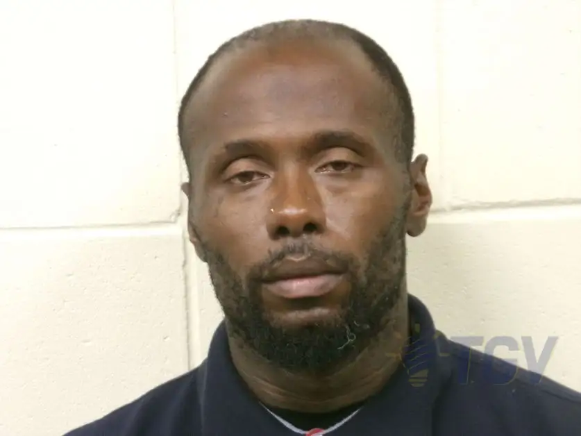 ROBINSON, BRYAN LASHAND