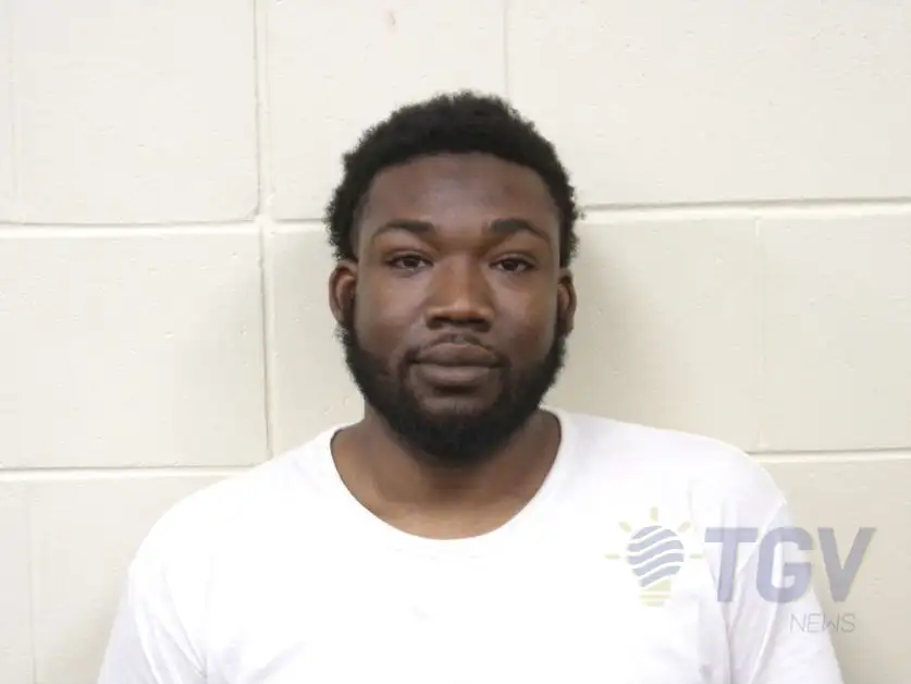 CLARK, QUINTAVIUS MARQUEZE