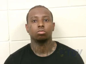 Booking photo for DIXON, DEMARION LATREZ on 5/5/2026