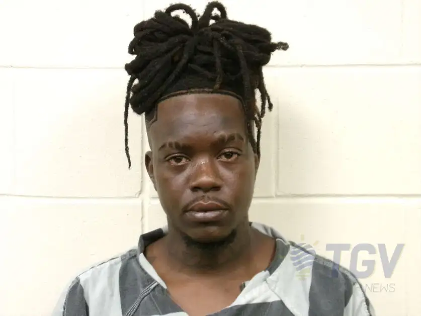 BROWN, LARELL DEMARIO