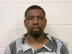 Booking photo for PASLEY, DAVREN JERMAINE on 6/12/2026