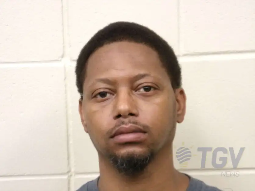 ROBERTS, ANTHONY LAVON