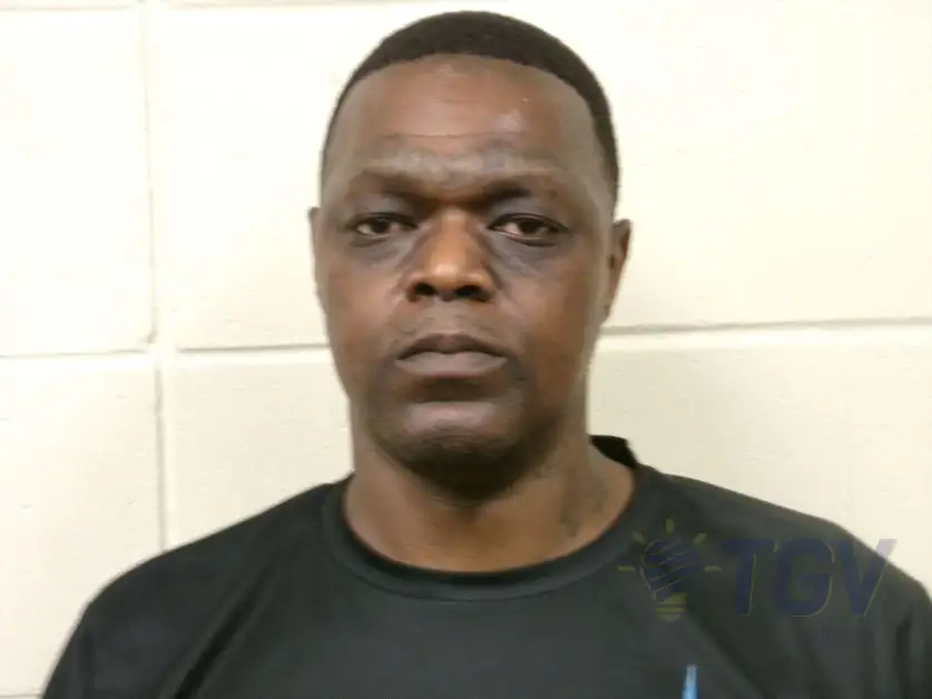 YOUNG, ANTWONE LAMOT