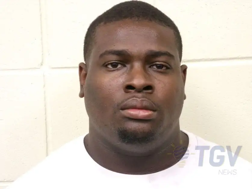 DIXON, ROBERT AARON